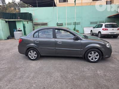 Kia Rio 2010