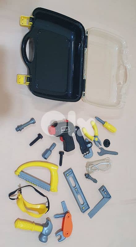 BabysToys Tools set in vry gd condition,like new 15$ beyrout ashrafiye 6