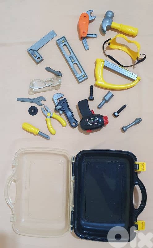 BabysToys Tools set in vry gd condition,like new 15$ beyrout ashrafiye 8