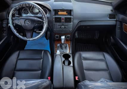 Mercedes-Benz C300 2010