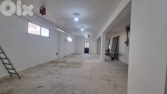 Warehouse for rent in Mazraat Yachouh - مستودع للإيجار في مزرعة يشوع