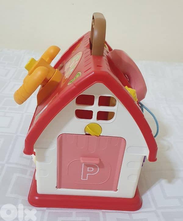 Baby house game  very good condition all is working like new 15$ 6