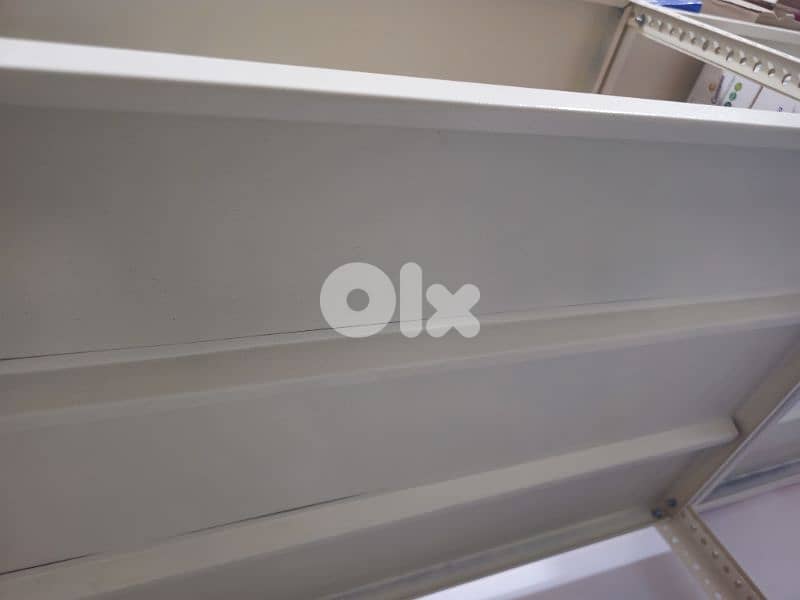 shelves  رفوف 1