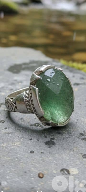 Silver  Royal Zumurrud Ring | خاتم فضة زمرد صياغة رويال