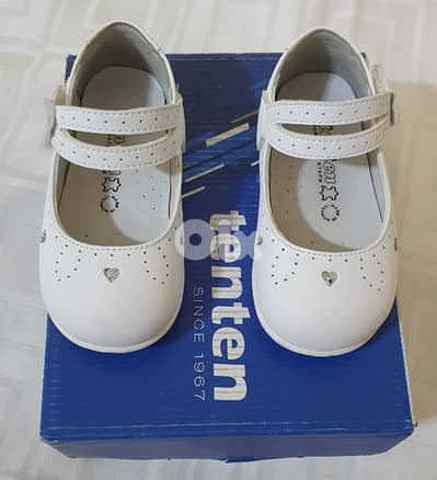 Baby shoes white original leather & used one time only size 21