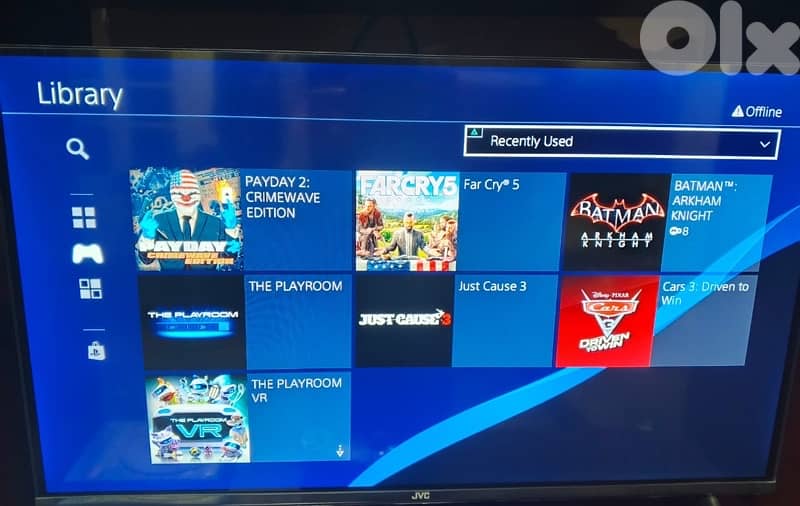 PS4 in good condition with 2 controllers and 8 Games for sale. 1