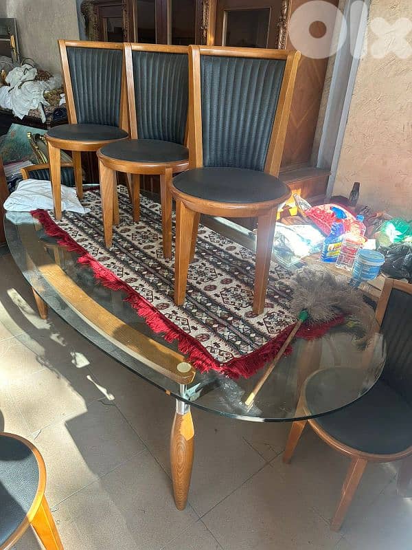 طاولة سفرة شغل جورج متى 8 كراسي وج قزاز سميك خشب زان شبه جديدة 6