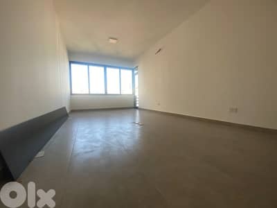Office Space for Rent in Badaroمساحات مكتبية للإيجار في بدارو