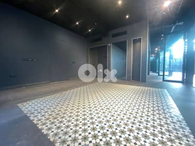 Restaurant for Rent in Badaroمطعم للإيجار في بدارو