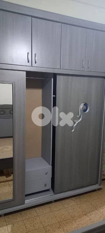 اوضة نوم طابقين سحاب كتير مرتبة 9