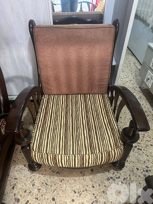 طقم كنبايات خشب زان اربع قطع 2