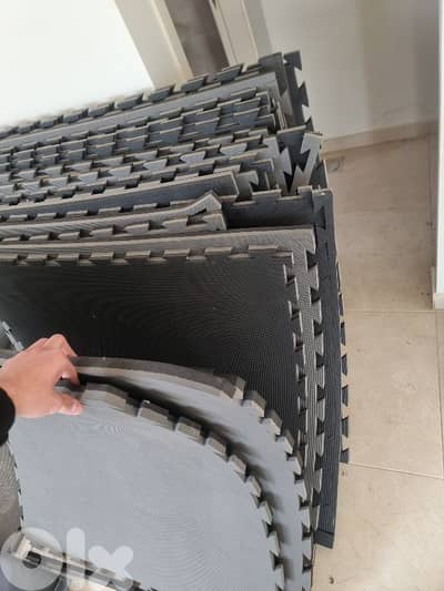 Foam Floor Mats (25pcs)