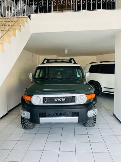 Toyota FJ Cruiser 2014