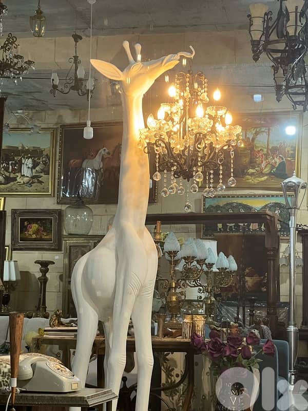 vintage white giraffe lighting holder 3