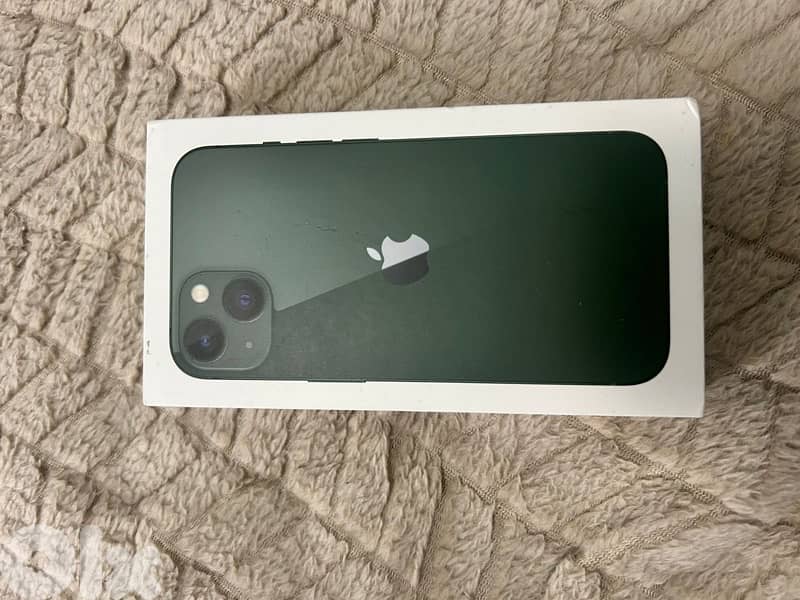 iphone 13 like new 0 scratch 7