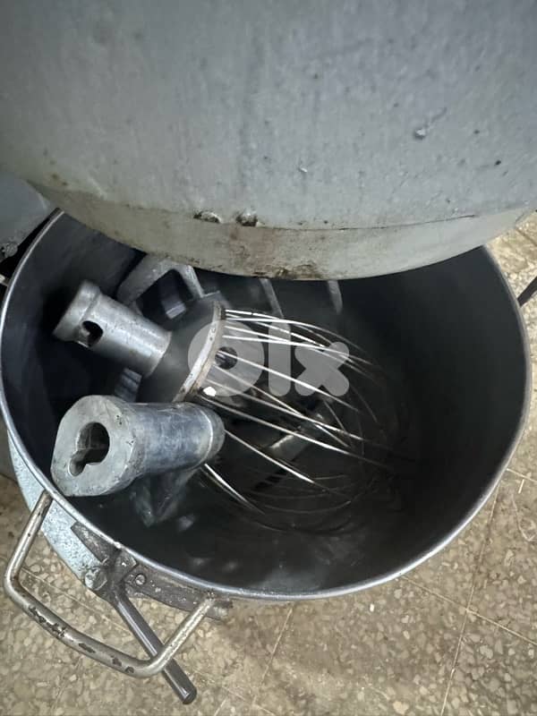 Heavy  duty mixer 3