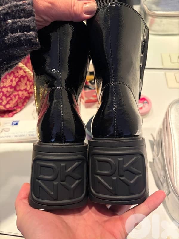 DKNY SHOES 6