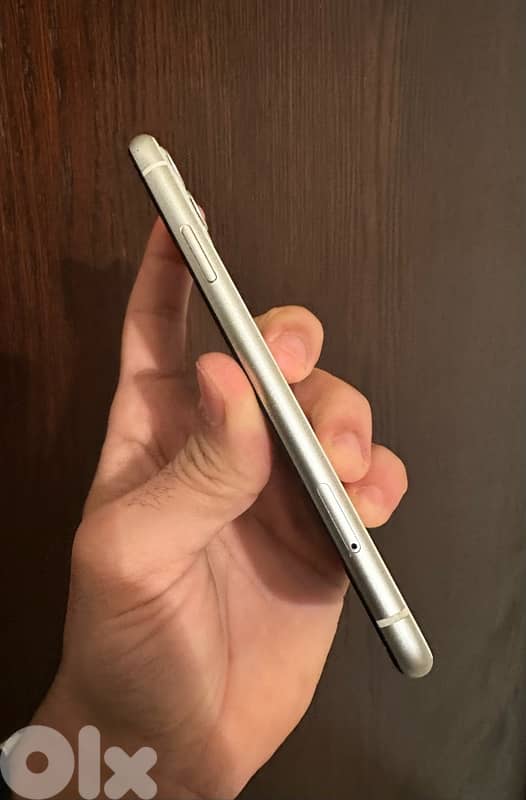 Iphone 11 64GB like new 3