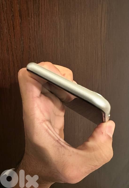 Iphone 11 64GB like new 4