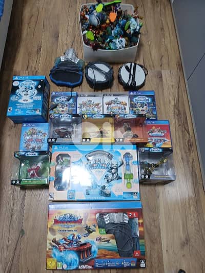 full skylanders collection perfect condition
