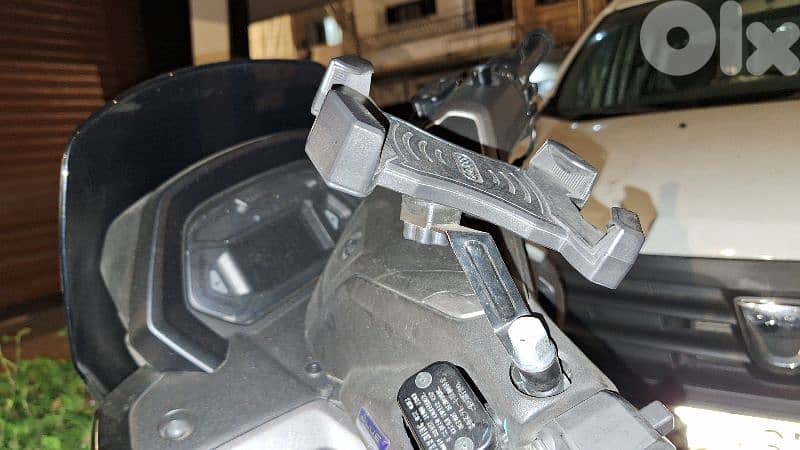 phone holder for motorcycle 1