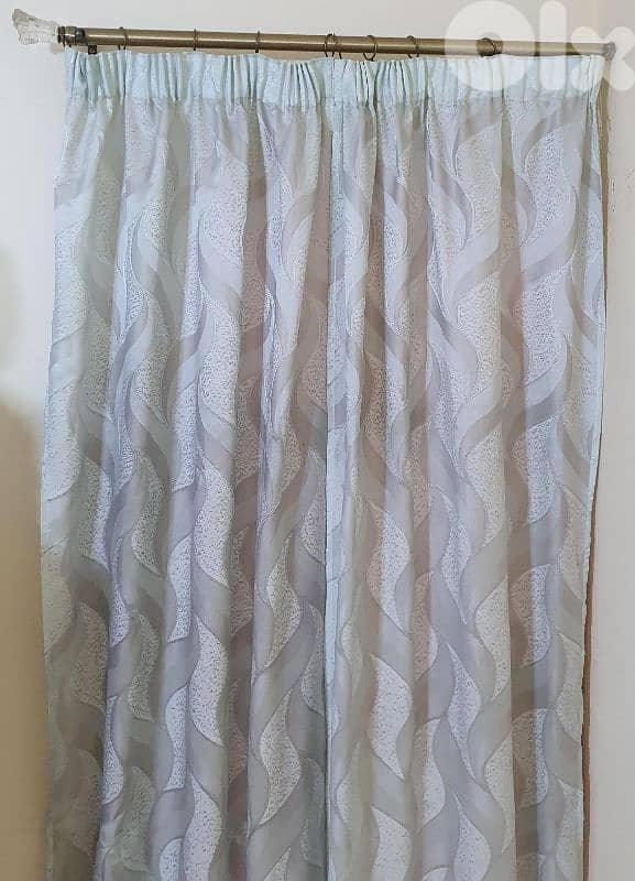 برداية  داخلي لباب  واحد  مع  حديد  مع  شناغل  مستعمل  نضيف  ١٢$ 1