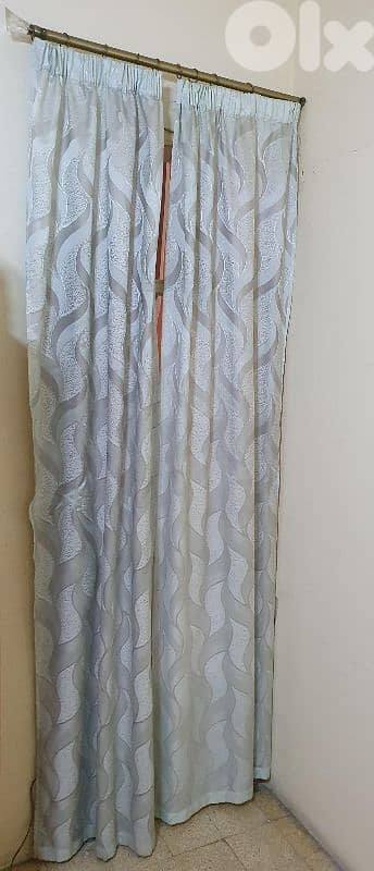 برداية  داخلي لباب  واحد  مع  حديد  مع  شناغل  مستعمل  نضيف  ١٢$ 2