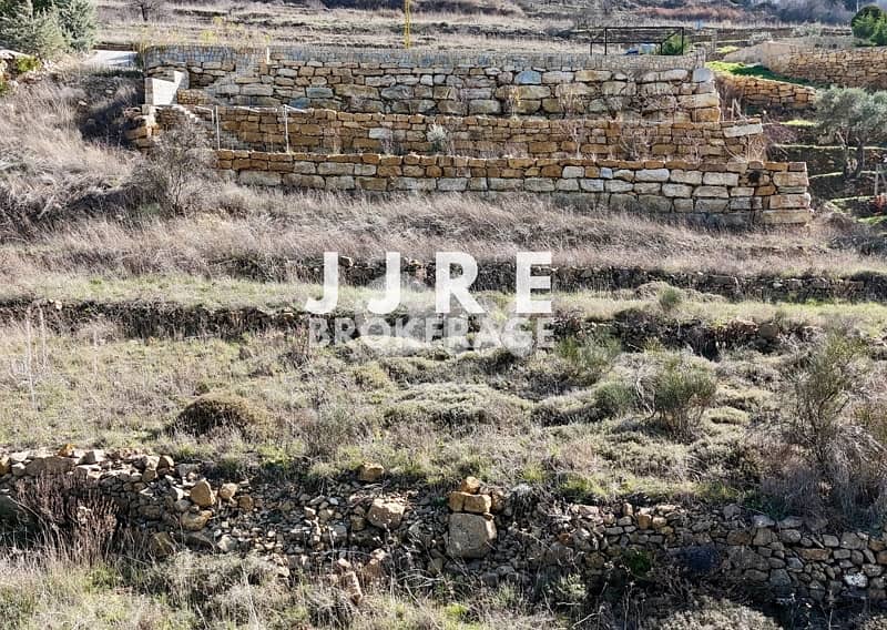 Prime Location Land In Bhamdoun For Sale / أرض في بحمدون للبيع 4