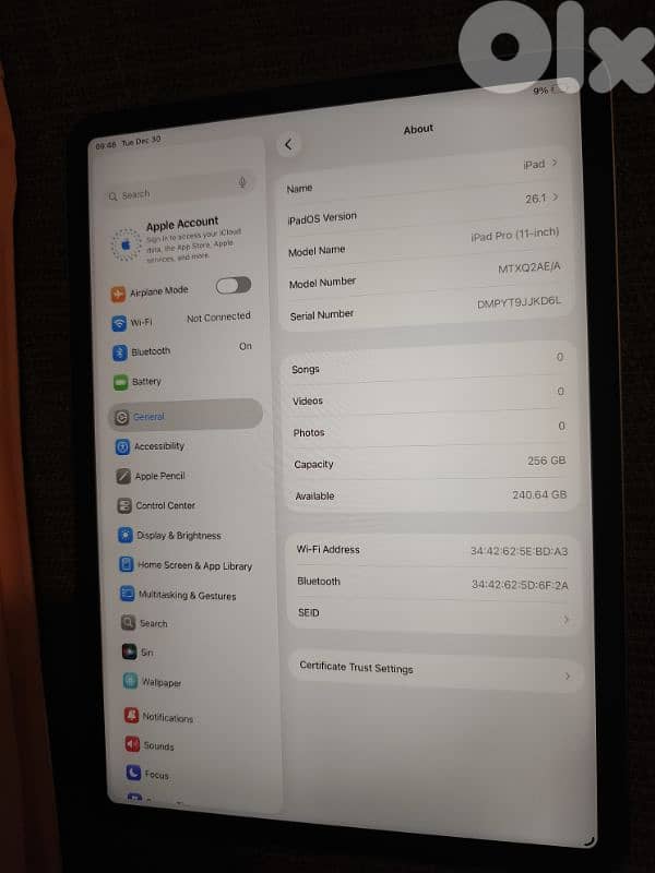 Ipad 11 Pro 1st Gen 256GB Super Clean 2
