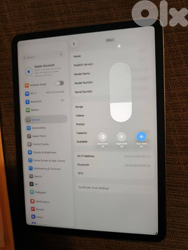Ipad 11 Pro 1st Gen 256GB Super Clean 3