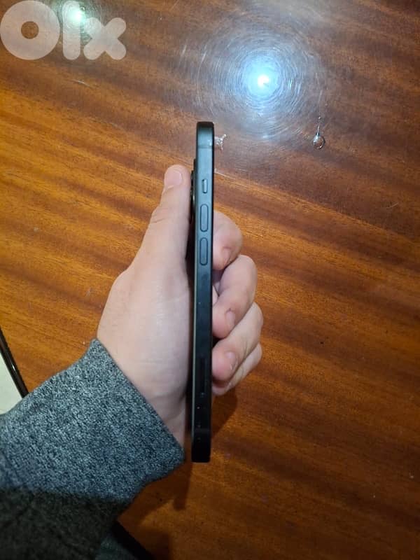 Iphone 15 used 256gb 4