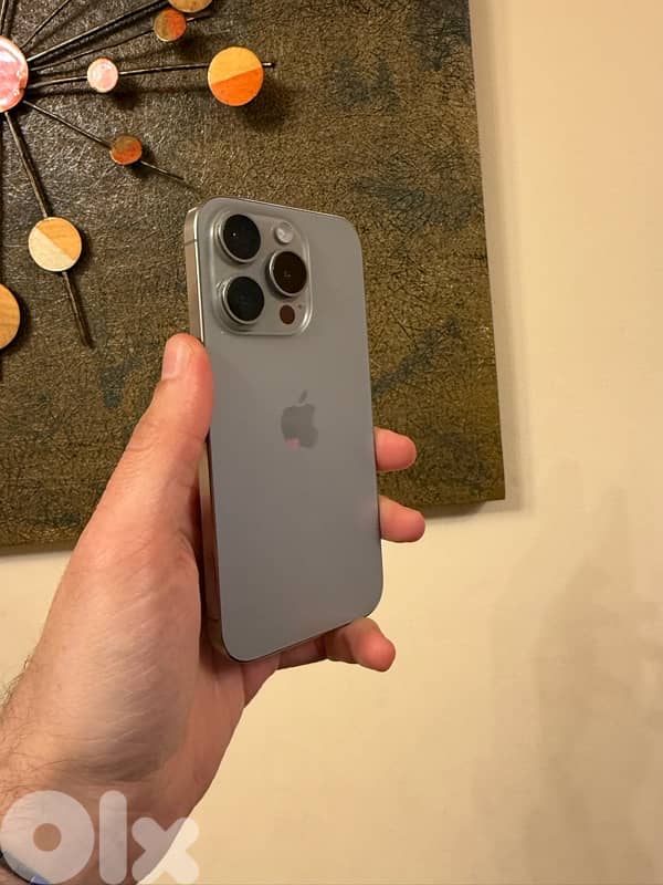 15 pro 512gb  never repaired ( dot screen ) 1