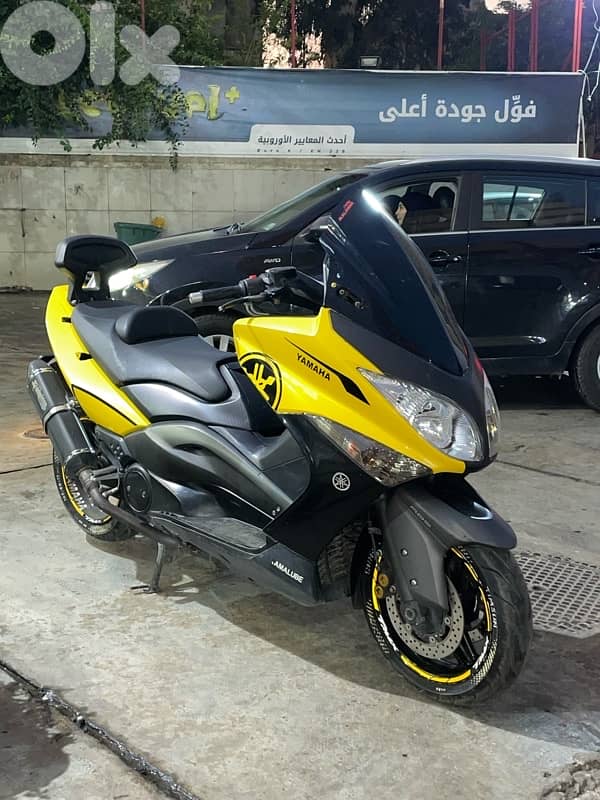 TMAX SUPER Clean For Sale 1