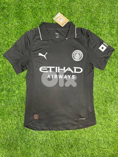 Most Exculsive Football Shirts For Sale. Best Quality And Best Prices.