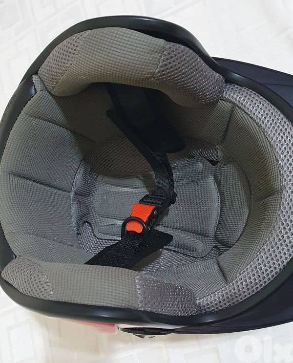 AK-719   Helmet  Pink  new  not  used  good  Quality and big size 9