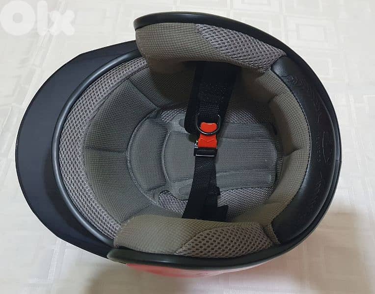 AK-719   Helmet  Pink  new  not  used  good  Quality and big size 10