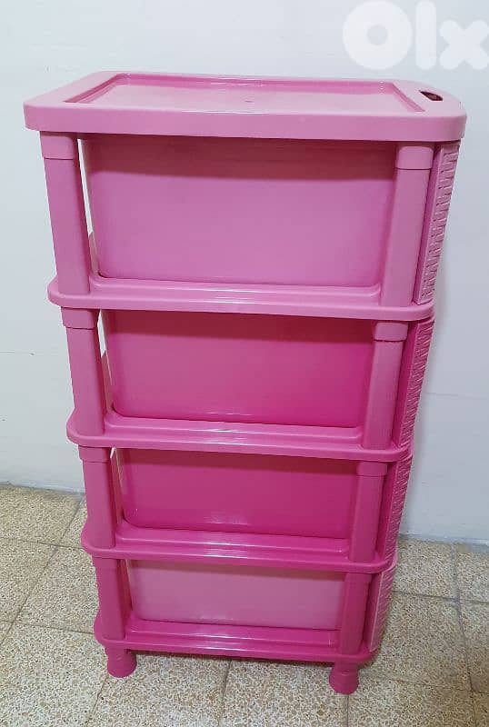 سلة  خضار  مستعمل  نضيف  لون  زهري  ١٥ $  موجود بيروت ٠٣٧٢٣٨٩٥ 3