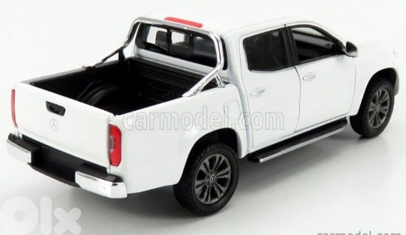Mercedes X-class Pickup 208 diecast car model 1;24 3