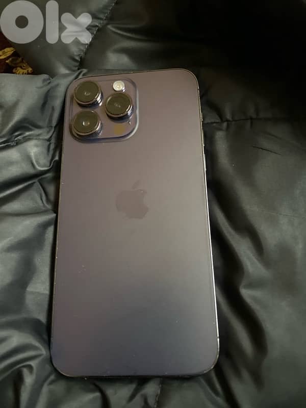 iPhones 14 pro max 4