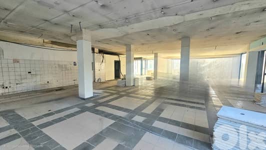AH-HKL-479 Shop with Terrace 300 sqm for Rent – Furn El Chebbak