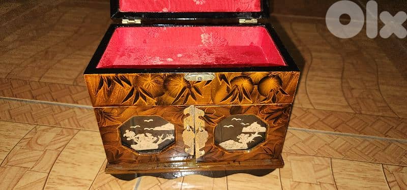 jewelery box 2