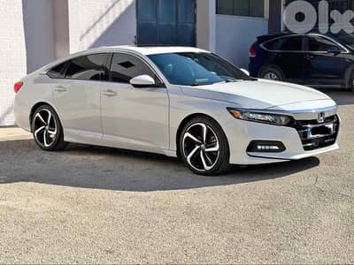 Honda Accord Sport 2.0 turbo 2018