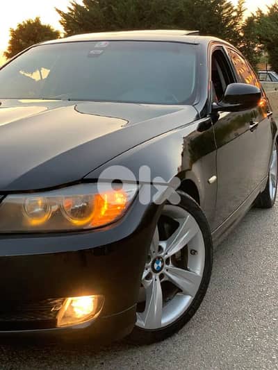 BMW 3-Series 2010 super clean full options
