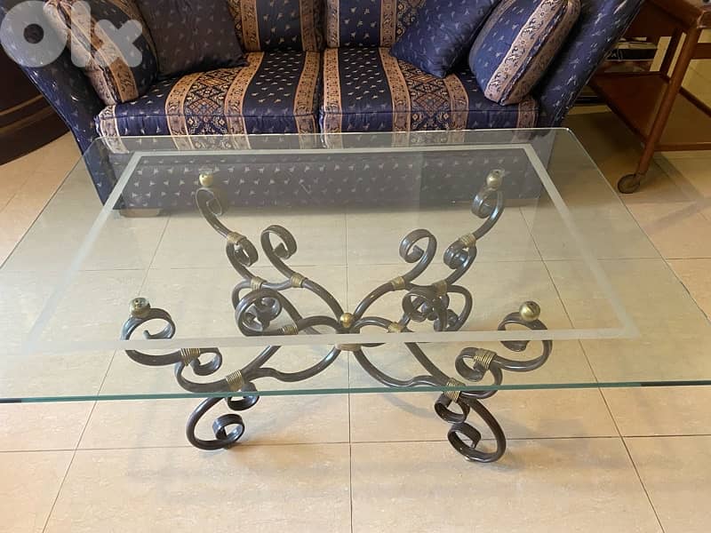 طقم غرفة جلوس – ٥ قطع (للبيع السريع) 2