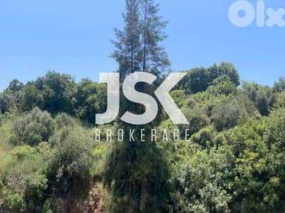 L20034 - A 4000 SQM Land For Sale in Chamat, Jbeil