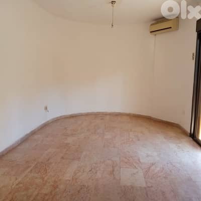 100 sqm Apartment for rent in Bkenneya