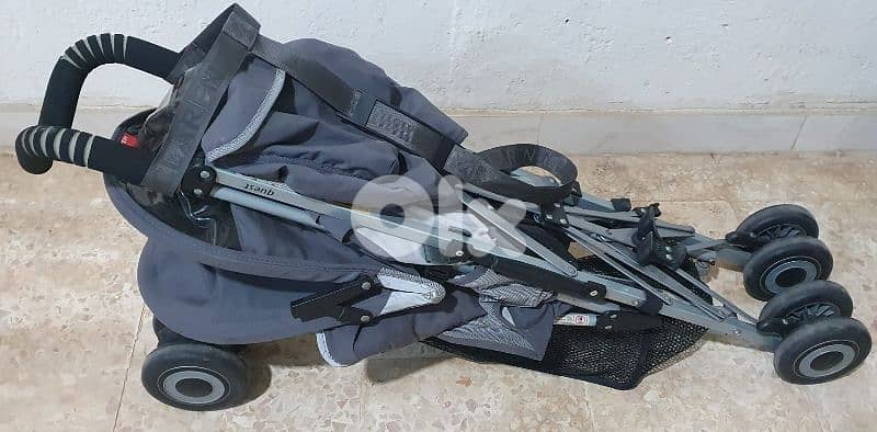 Stroller Maclaren like new used little 50 $ beyrout ashrafiye 03723895 3