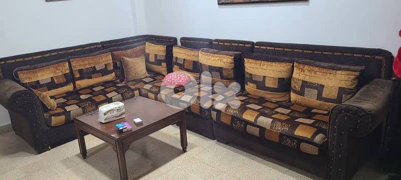 صالونين للبيع 1