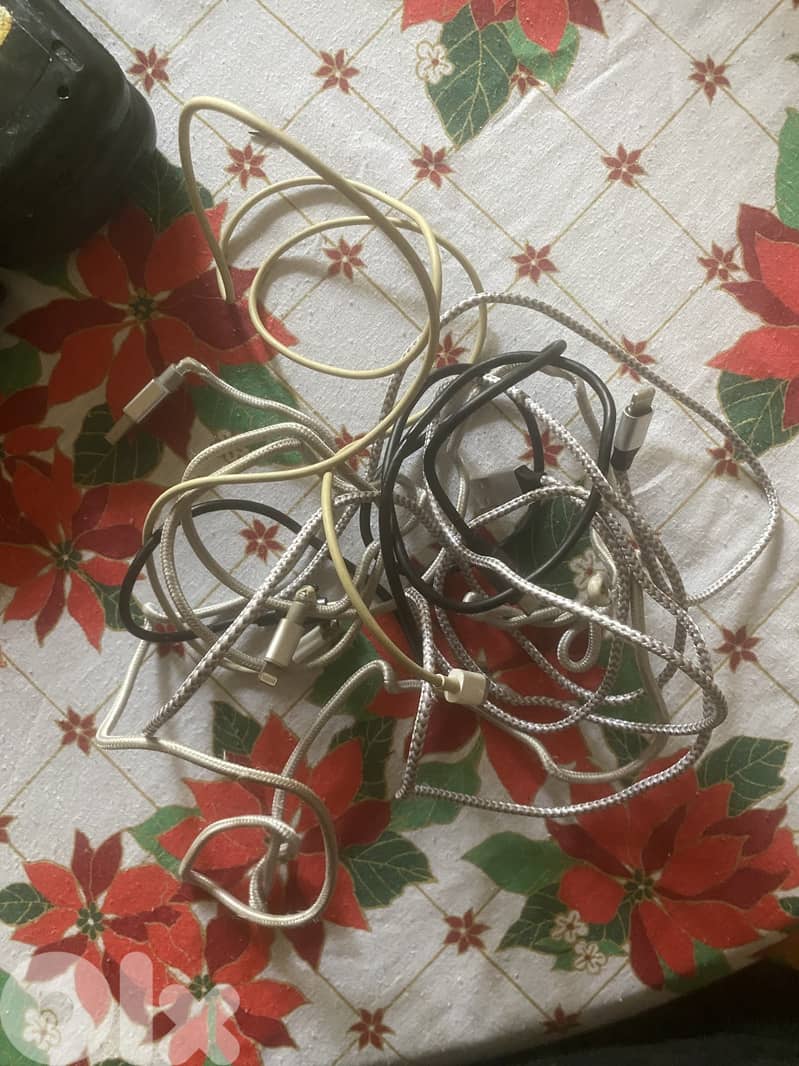 Random Electronic Items 4