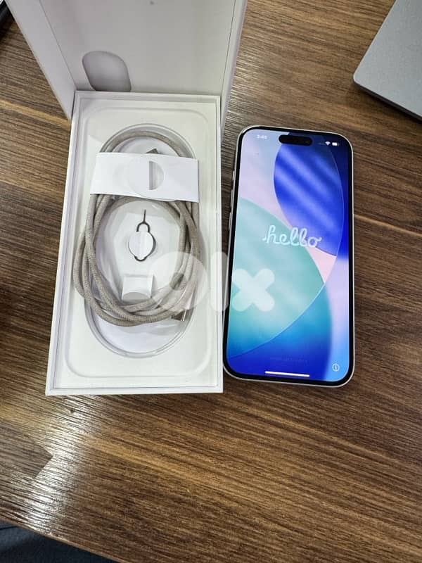 iphone 16 128 white 5